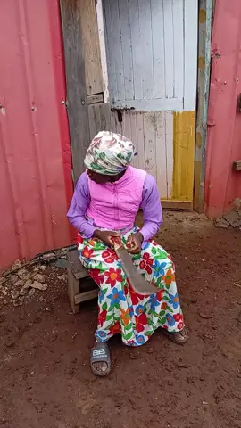 baba junior anataka mtoi n niwakugongewa 🤣😅😅🤣#viraltiktok #kikuyucomedy #tiktokers @ithe wa junior 018 @018 kipipiri finest🎸 