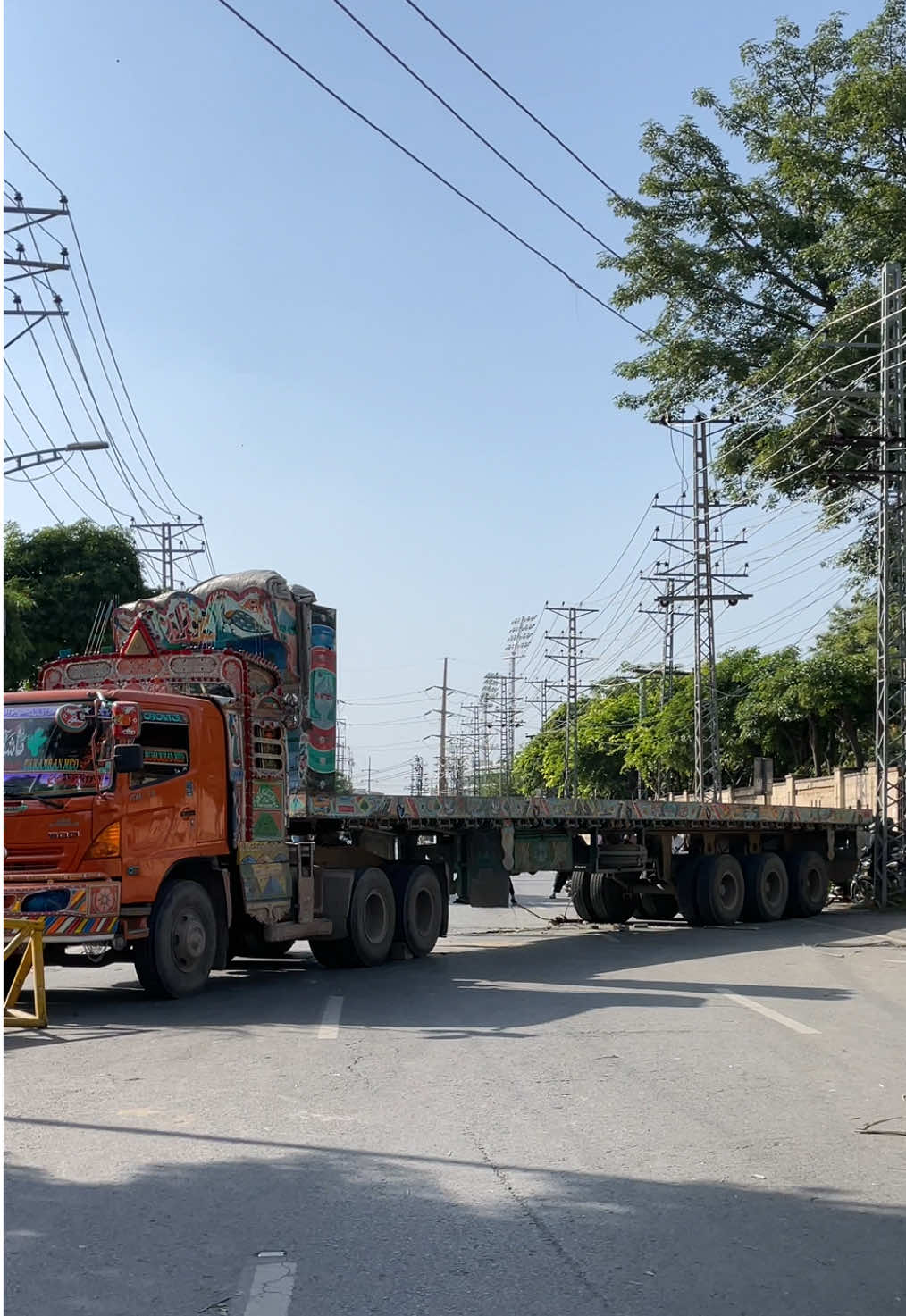 Stadium road blocked 🚫 just now  #update #rawalpindi #stadiumroad 