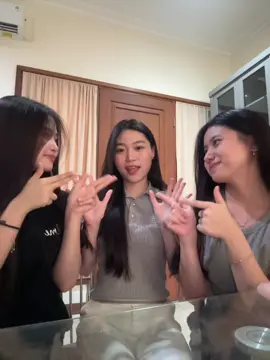 @fulvia🧸ྀི @janet 