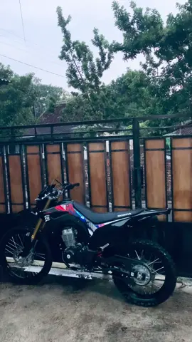 😃😃#masukberandafyp #promomakan1010 #sadvibes🥀 #crf150l #klaten24jam 