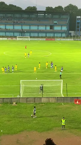 Goll penalti Barito putera