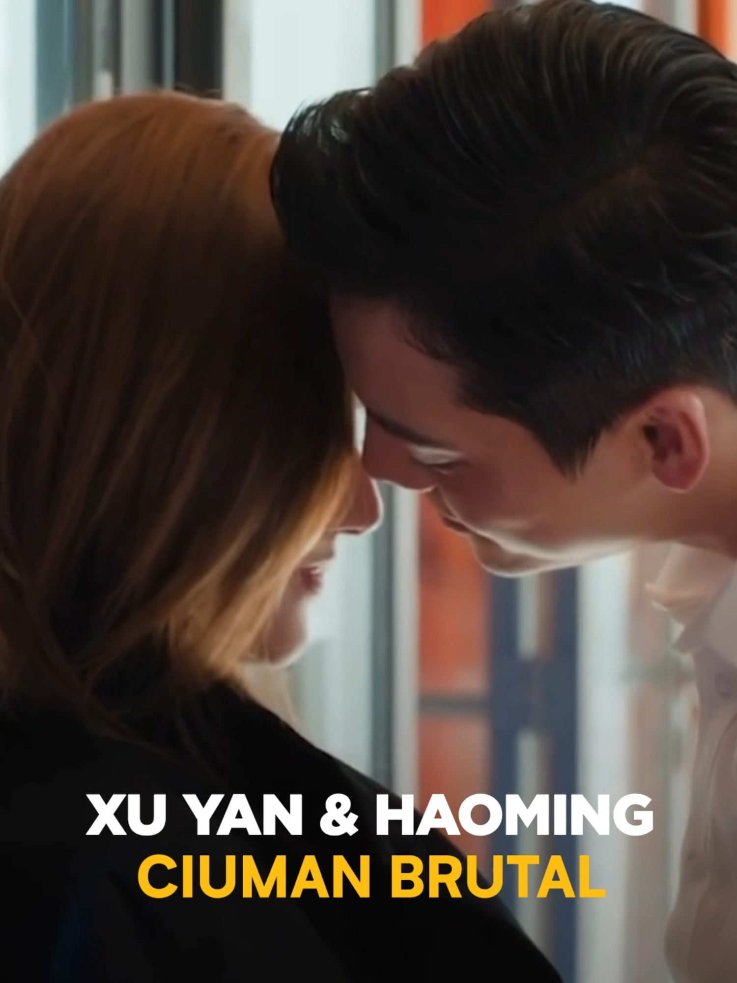 Ciuman brutal mereka bener-bener sampai harus dipisahin ibu mertua sama ipar 😭🙏🏻 Eh, jangan lupa GRATIS 15 EPISODE khusus Love's Ambition di Viu 🤭 #ZhaoLusi #WilliamChan #LovesAmbition #Viu #KDrama #TikTokTainment
