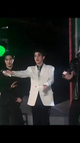 1ခါလဲမဟုတ် 2ခါလဲမဟုတ်ဟာ .. .. #fourthnattawat #skywongravee #skynani #fypviralシ 