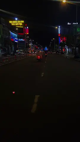 Phải đợi bao lâu nữa đây#TikTokAwardsVN #buon_tam_trang💔 #2006❤️ 