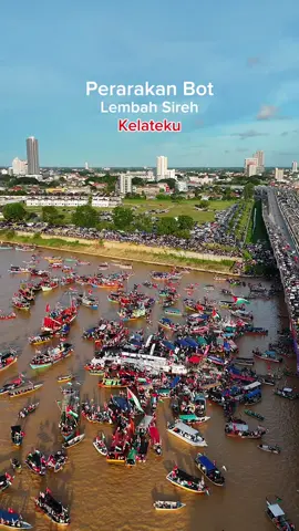 Perarakan bot sempena solidariti Palestin #kelateku 