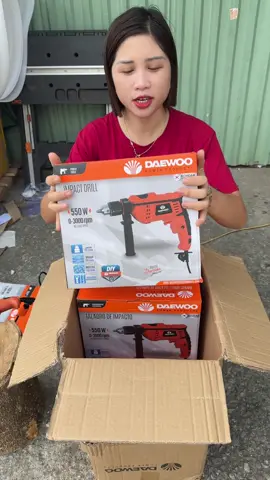 Thanh ly máy khoan điện Deawoo 13mm có búa 550w #maykhoandiengiare #maykhoandau13 