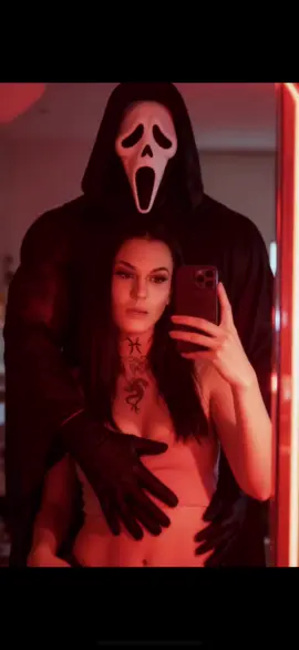 halloween #screammovie #aihalloween #halloweentrend #horrormovie #candy 