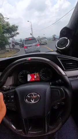 Butuh kendaraan untuk perjalanan wisata atau perjalanan dinas.. kring kontak yang ada di bio ya😎😎 #rentalmobilmurah  #rentalmobilcipanas  #innovareborn  #fypシ゚  #sewahiace 