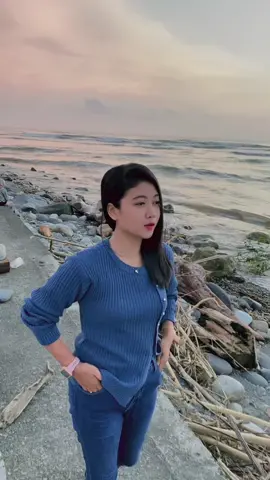 Pantainya bagus banget