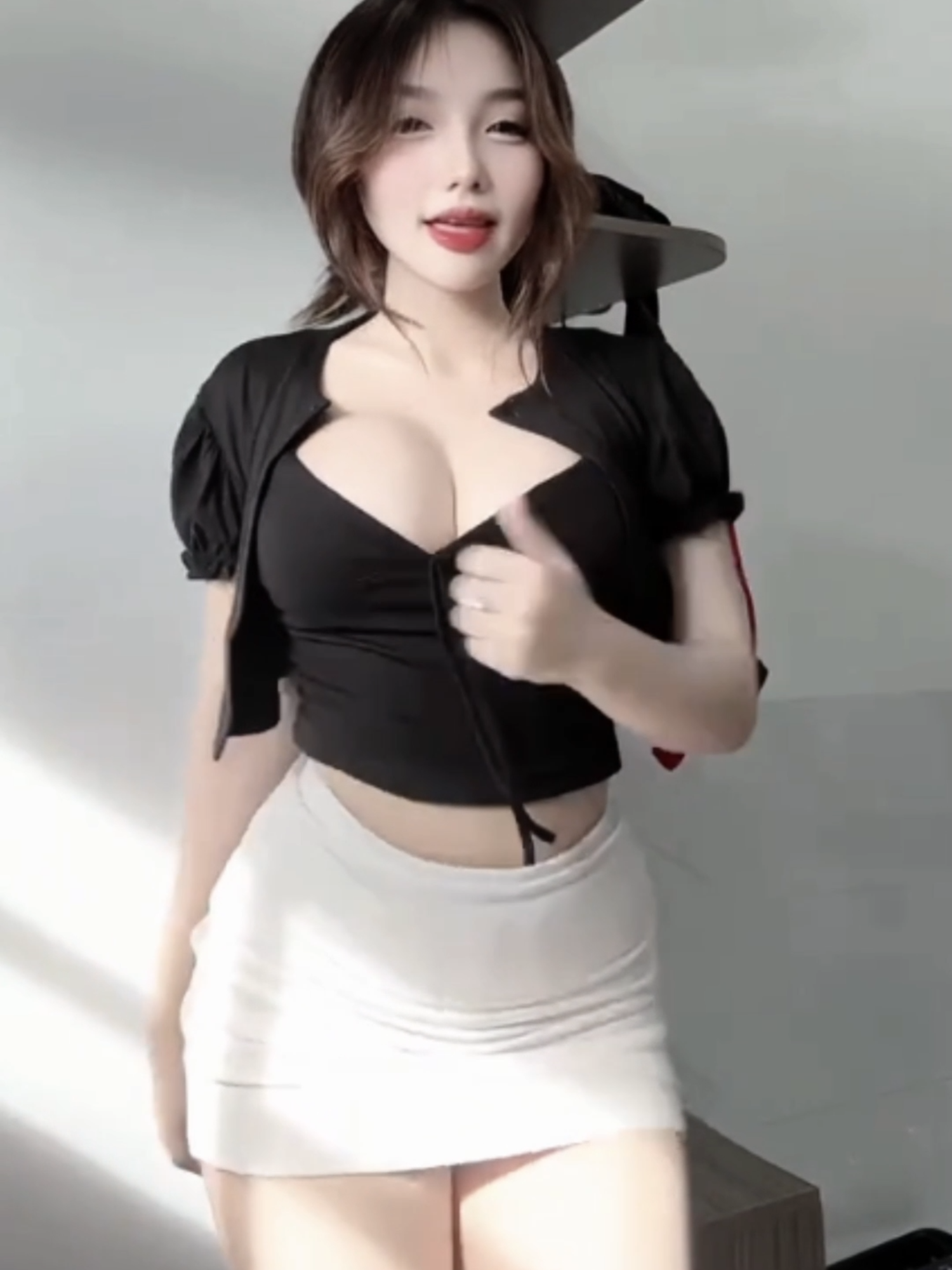 hây hây #gaixinhtiktok #xhuong #dance #fyp