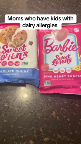 Having a child with Dairy allergies can be tough especially around other kids and lunch and bday parties etc. I love when I find things that normalize l things for him. #veganmom #vegan #dairyfree #vegankids #MomsofTikTok 