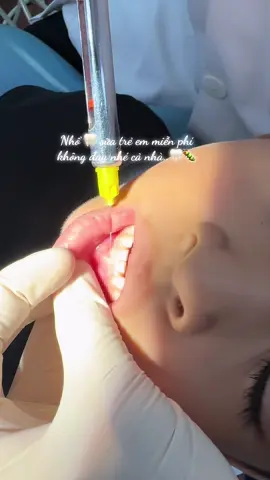 Răng e bé phải nhổ đúng thời điểm đúng cách nha mọi người..🦷🐛🐛 #nhakhoaparisbinhduong #rangsua #nhorang #nhakhoaparis 