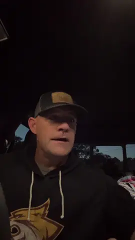 He prepares my hands for the war🔥💪🏻✍🏼 #fyp #foryoupage #trending #fypシ #firefighter 