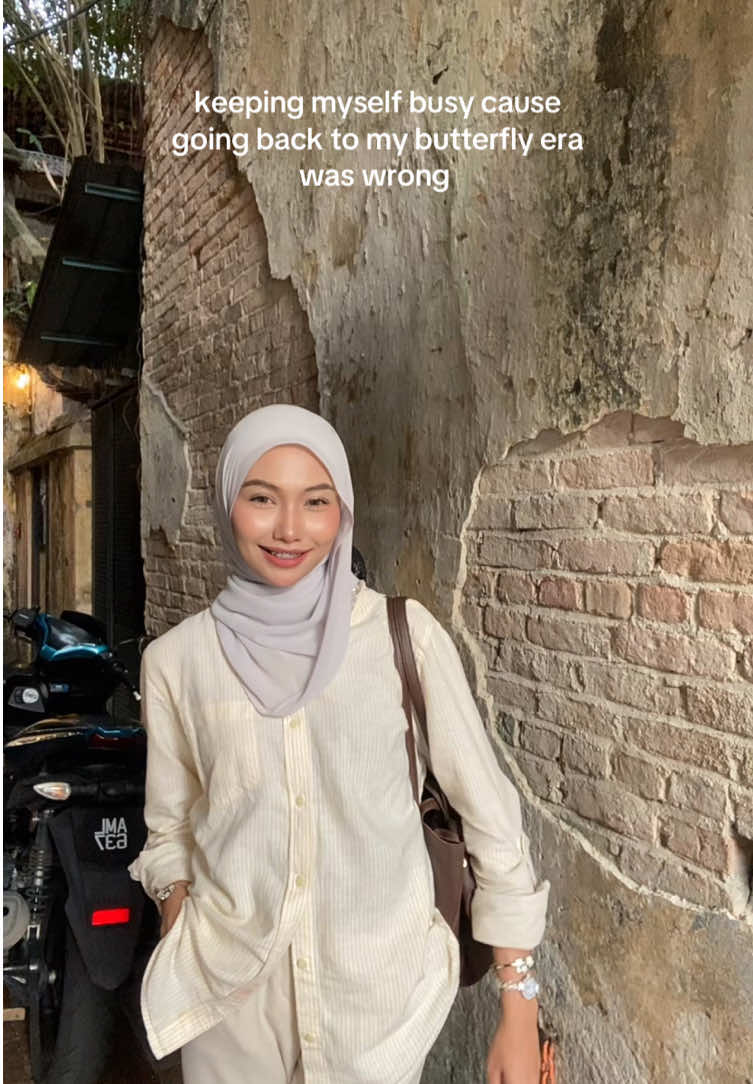 concubine lane lepas habis kerja 