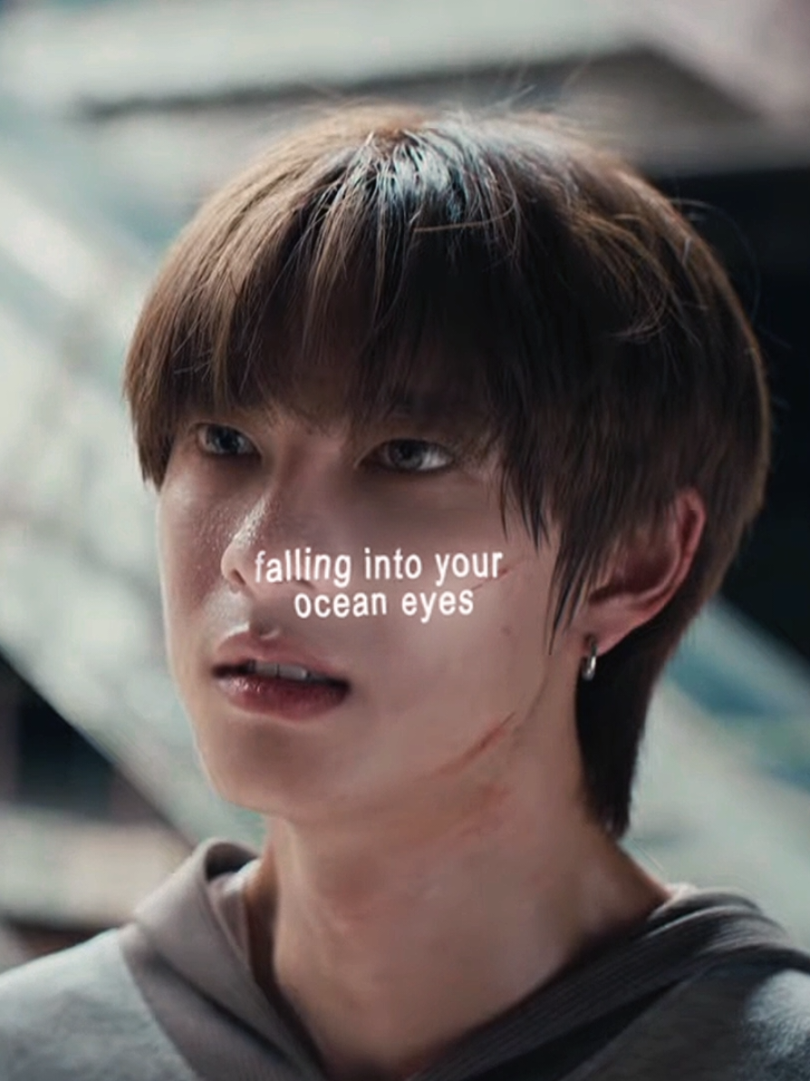 I’ll never shut up about how beautiful his heterochromia eyes are😭🤍 #ppoohkt #thup #สิงสาลาตาย #goddessblessyoufromdeath #trailer_สิงสาลาตาย 