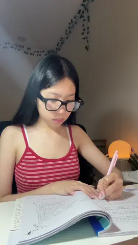 study with me at 4:00 AM and @rokid_us  Every single backer will receive a $99 AI credit (10,000 AI Points) as an extra bonus. Don't miss this exclusive offer—get yours now on Kickstarter! #studytok #fyp #rokidglasses #aiglasses #rokidglassespov 