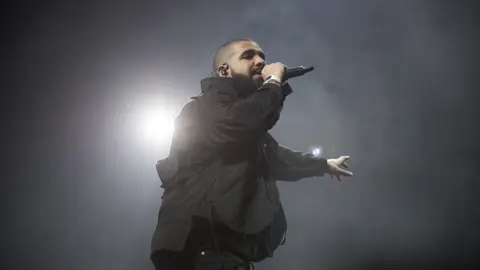 Drake’s defamation suit against his own label, Universal Music Group, was dismissed after the courtroom became the final stage of his rap battle with Kendrick Lamar over the promotion of “Not Like Us.” #news #drake #kendricklamar