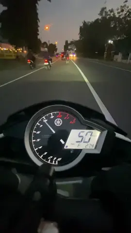 🗣️: halah gur vixion we lho  #vixionmodifikasi #vixionkomorodstyle #xyzbca #mekaniktiktok #fypシ゚ 