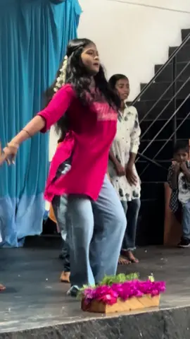 ඒ  ඩාන්ස් එක අන්තිම වෙනකම් බලන්න 🔥🩷🙈  #Hiru_Dancer  #viral_video  #trending  #follow_like_comment_share  #hiruuuuuuu 