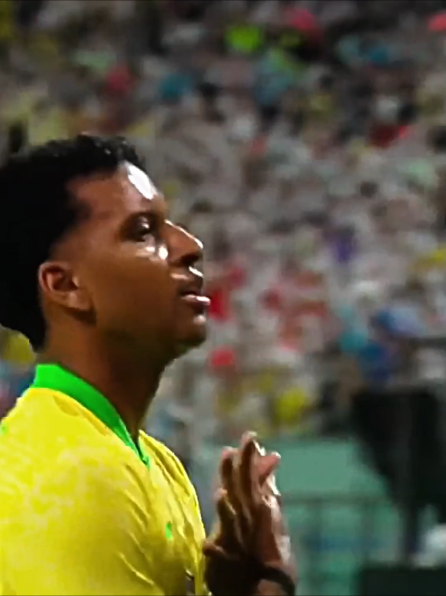 Joga bonito 😍🇧🇷 Que jogada linda no gol do Rodrygo #selecaobrasileira #rodrygo #edit 
