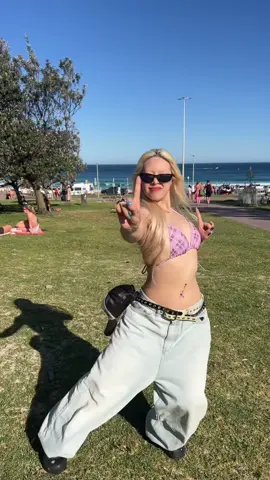 #dance #tiktokchallenge #sydney #bondibeach #fyp 