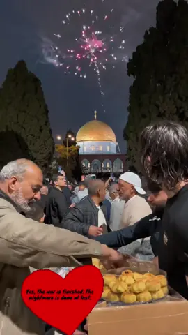 The people's joy at the end of the war.❤️😻#اكسبلورexplore #يوسف_زيار #الاقصى #الله_اكبر 