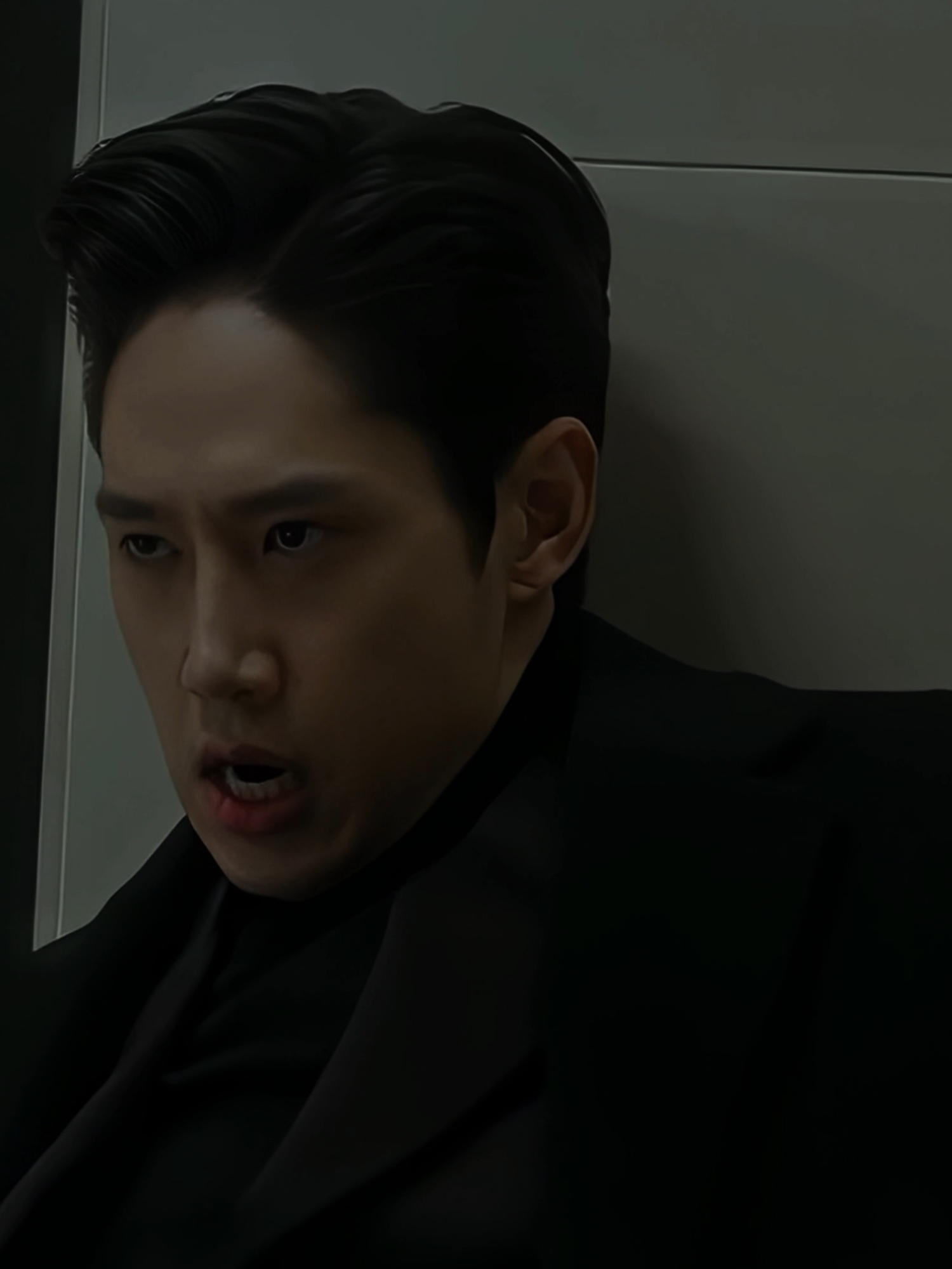 Ep14 Inwoo just hits different, scp: @shibal.ae  #parksunghoon #psychopathdiary #seoinwoo #hyunju #player120 #fyp #jaejun #squidgame #theglory  @abumsbox @perilovepsh120