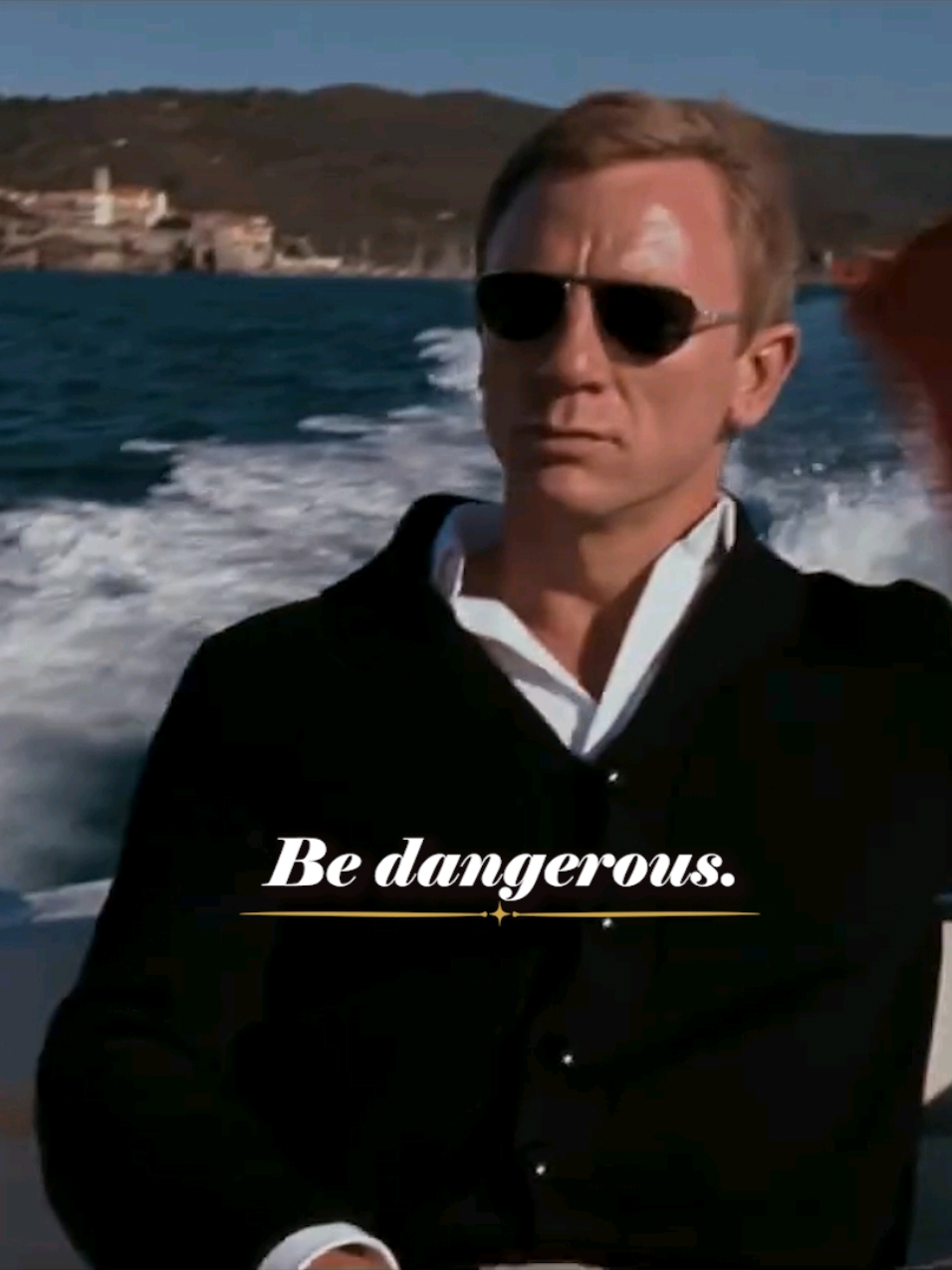 #masculineenergy #highvalueman #alphamindset #jamesbond #aura 