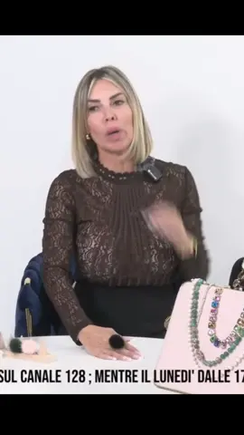 Bigiotteria topppp🤪🧚🏻‍♀️#iostoconlabotto #abbigliamento #televendita #moda 