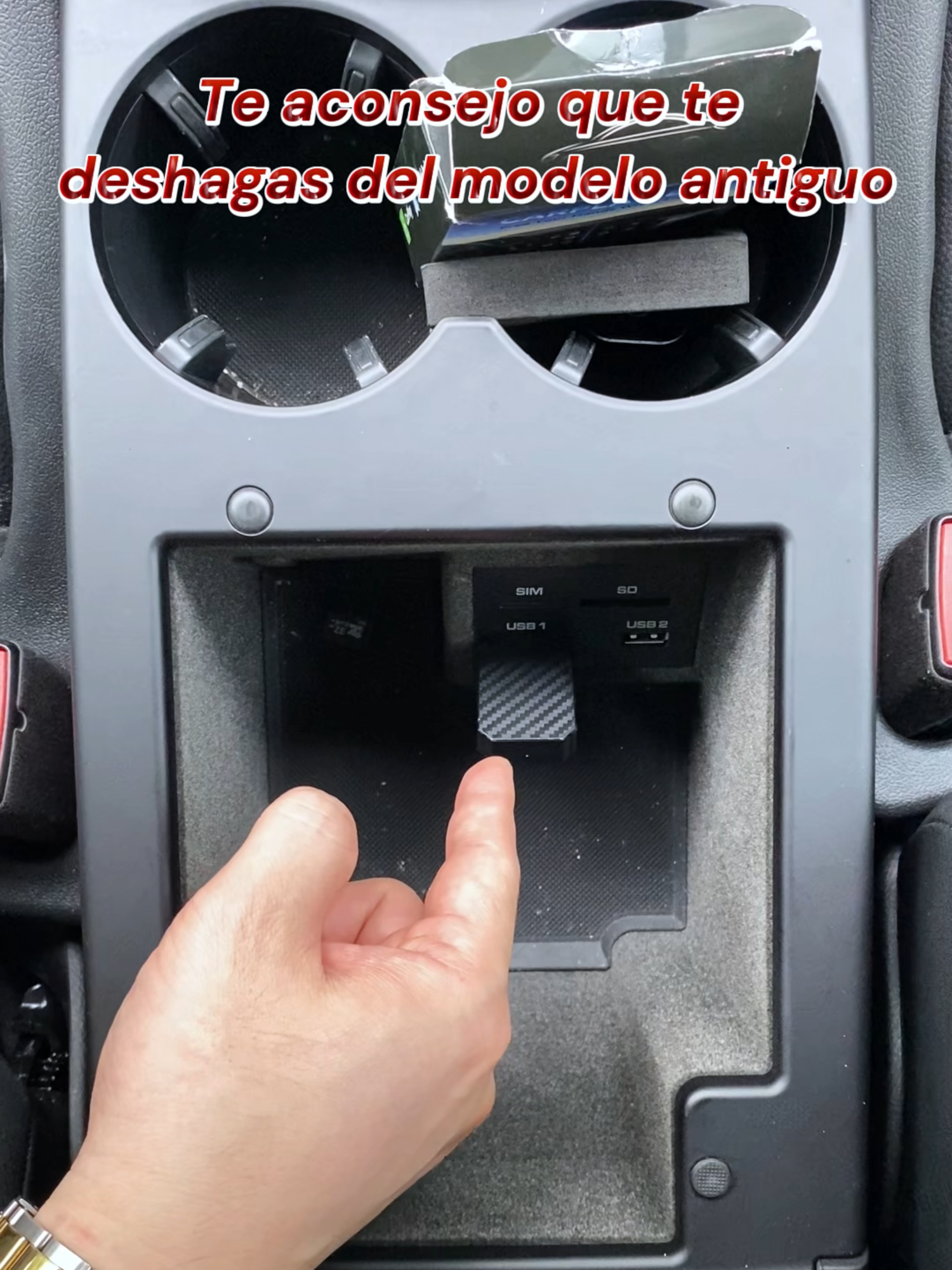 ¿Por qué el MIO es mejor? Porque no es ‘uno cualquiera’#carplay #VOLIREE #wirelesscarplay #menosemais #tiktokshop #goodthing #cars