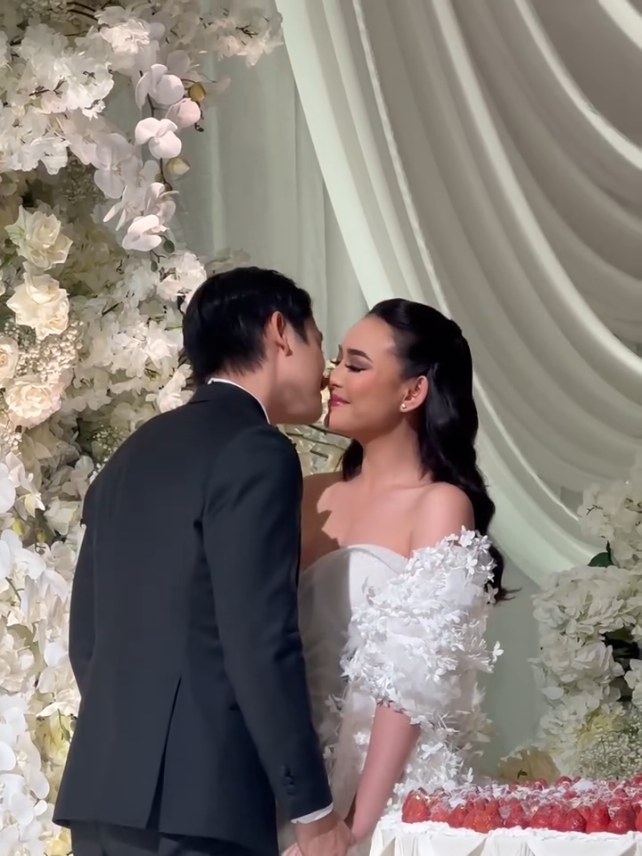 duh so sweet banget sih amanda manopo dan Kenny Austin #amandamanopo #kennyaustin #amandamanopomenikah 