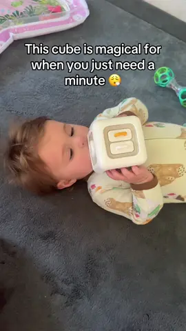 And it’s fun for me to fidget with too 😂 #babytoy #busycube #momtok #girlmom 