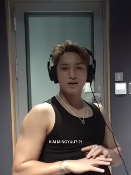 DAMNN HE’S SOOO BUFFF 😫😫 #mingyu ##kimmingyu##seventeen17_official##fyp##foryoupage