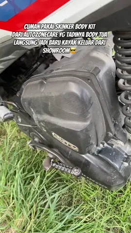 Cairan yg bisa merubah motor/mobil kamu yg awalnya harga jutaan  jadi puluhan juta cuman sekali oles pakai autozonecare 😎😎 #cairanpengitammotorperman #penghitambodymotor #penghitambodymotorpermanen #penghitamkendaraan #penghitamkendaraan 