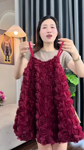 Váy thiết kế hoa hồng xinh yêu #thoitrangtreem #memykytinh #vaythietke #vaycongchua #vaybegai 