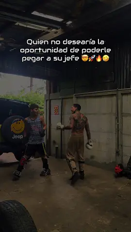 Bueno quien no quisiera esta oportunidad 🤯🤣🤣🤣🔥 #gemelos #muaythai #mma #fyp #discipline 
