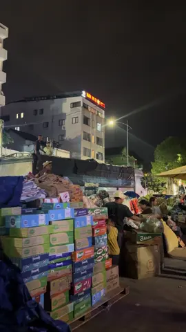 Phải 200 người may ra mới bốc được hết hàng lên xe á mn ơiiiiiii Cần TNV ra hỗ trợ bốc hàng ạ huhu Ngã 6 02 Hùng Vương,Buôn Ma Thuột mn ơi #xuhuongtiktok #bmt #daklak #thiennguyen #thainguyen 