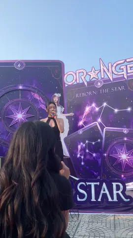 Nào không trêu chị =)) 4h nhé #orangesinger #orange #wokeup 