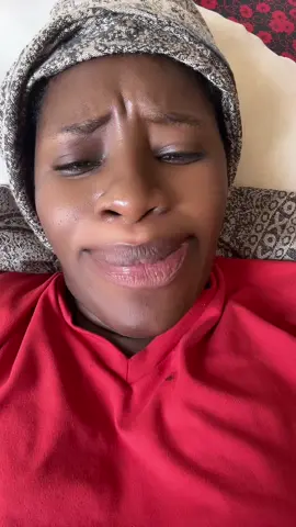 Thiowal awo ak niarel bi si tik tok moma commencer depassé😂😂😂😂#tiktok #galsen_tiktok #senegalaise_tik_tok #couple #foryoupage 