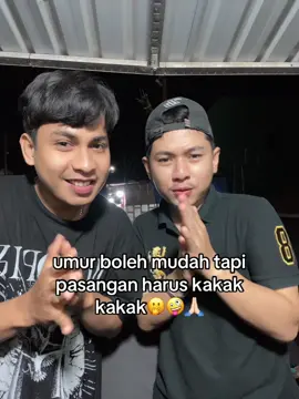 Bunggkus kami dong kakak kakak haha✋🏻😛🤚🏻@@Panggilaja annang 