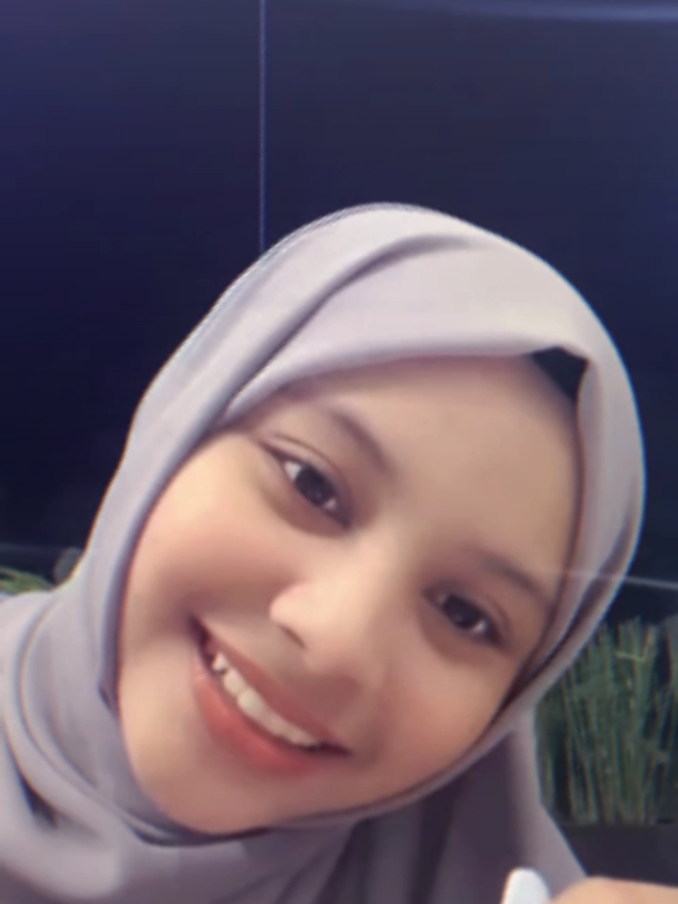 sayanggggg😺 @mailya ikrima @meylamay  #trend #justcontent #mailyaikrima #xybca #arimhafizindonesia2019 
