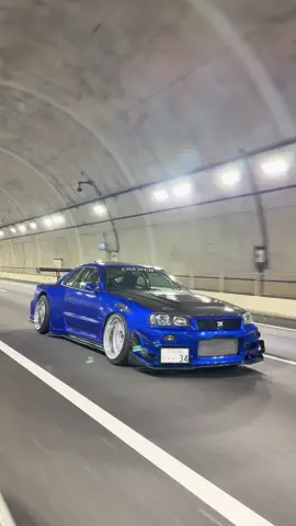 やっぱり車は走ってるところがかっこいい☺️#bnr34 #r34 #gtr #走行動画 #おすすめ 