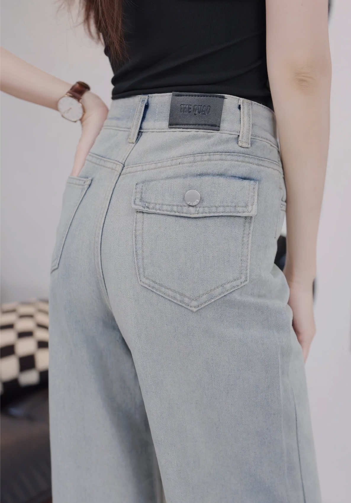 Quần Jeans Túi Nắp 1 Bên Đang Hot Lắm Nè Mấy Bà #quanjeanongrong #quanongrongnu #quanjeannu #outfit #hanhjube