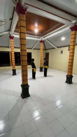 “djoyo gendilo cipto mulyo”  @Yogi Netral Saja😇  @𝕭𝖆𝖗𝖑𝖆 𝖐𝖊𝖈𝖎𝖑  #pshw #pshwpusatmadiun #madiun #stk #pshwwonogiri 