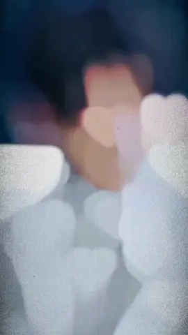 под лунным светом я стою и думаю о твоей улыбке.....сегодня ночью возьми моё сердце💖