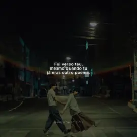 Amei como quem escreve rimas, tentando caber no teu compasso. 📖❤️ Fui verso teu, me entreguei à tua melodia, mesmo quando percebi que já não era a canção que tocava no teu peito. 💔✨ Enquanto tu seguias sendo outro poema, eu ainda era a estrofe que insistia em permanecer. E talvez esse seja o destino de alguns amores: virar poesia perdida nas páginas que ninguém mais lê, mas que nunca deixam de existir.🌹 #amor #poesia #versos #sentimentos #vida #reflexão #coração #alma #desabafo