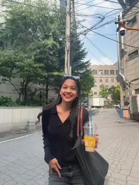 a quick casual campus fit checkk