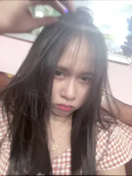 ကေအသစ်နဲ့ ဘာညာပေါ့🙄💕#foryou #fypシ゚tiktok☆♡🦋 #မြင်ပါများပီးချစ်ကျွမ်းဝင်အောင်လို့💕 #view 
