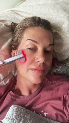 @Solawave supercharging for the day #friday #stopforatiktok #beauty #beautyhacks #glowing 
