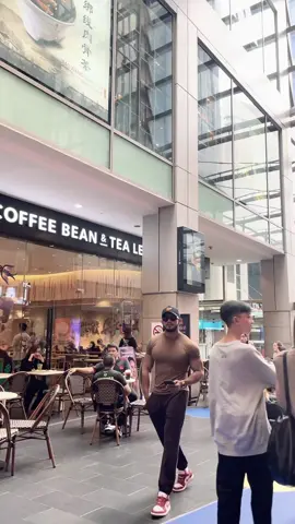 Hensem manis macam ni pun masih kene curang . Aku x faham la . 